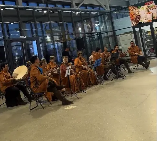 «Алтай» фольклорлық-этнографиялық ансамблімен өткен Республика күні